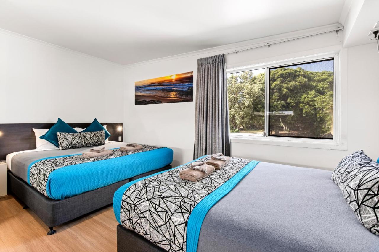 Surf Beach Motel Coffs Кофс Харбър Екстериор снимка
