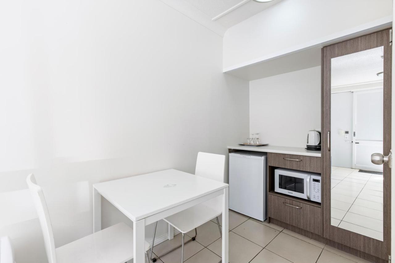 Surf Beach Motel Coffs Кофс Харбър Екстериор снимка