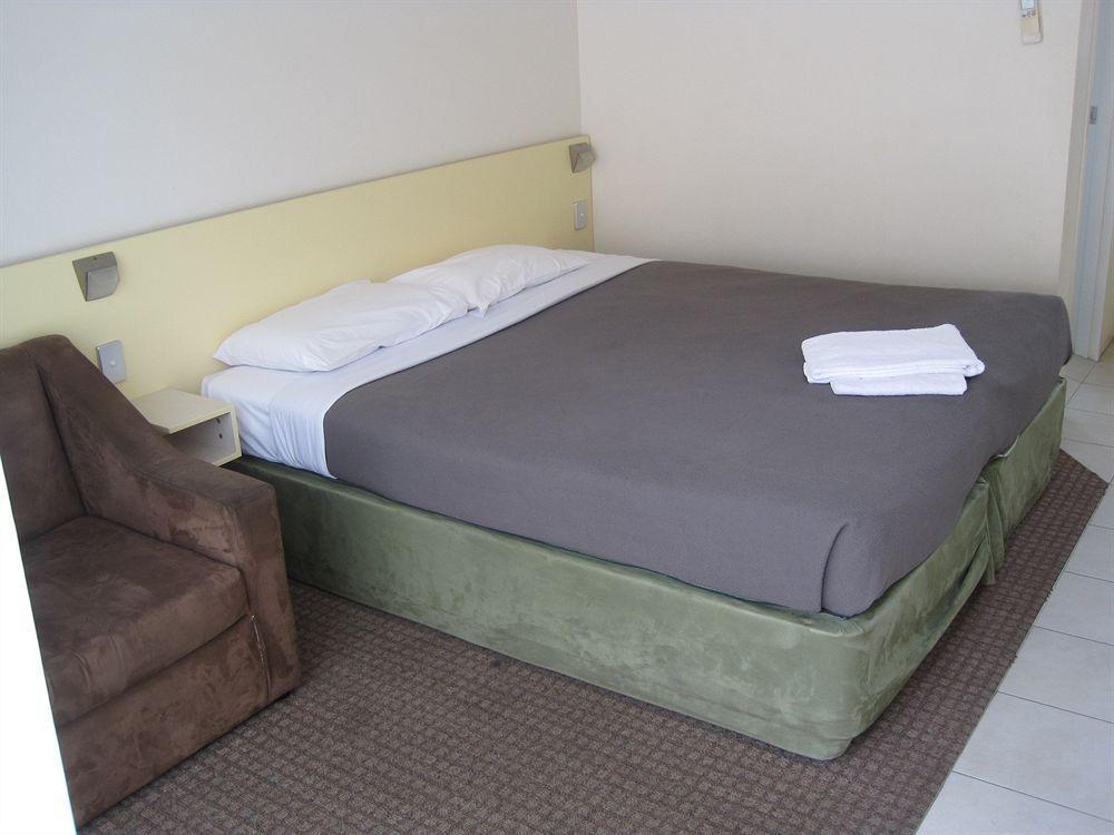 Surf Beach Motel Coffs Кофс Харбър Екстериор снимка