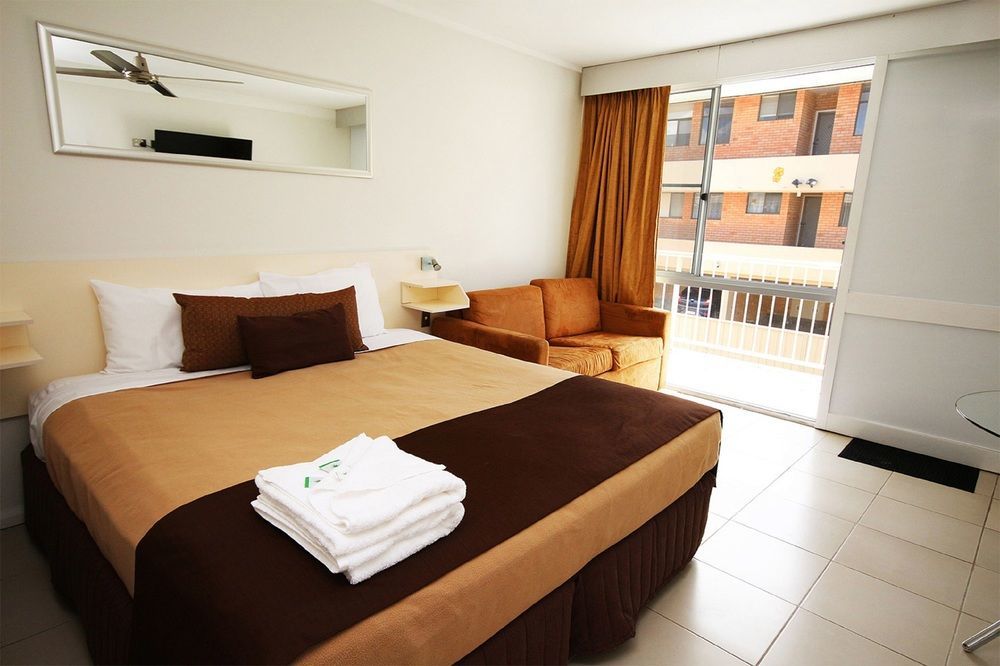 Surf Beach Motel Coffs Кофс Харбър Екстериор снимка