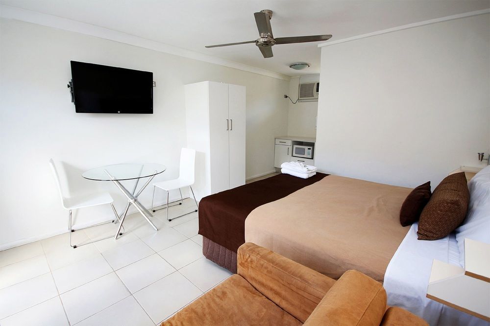 Surf Beach Motel Coffs Кофс Харбър Екстериор снимка