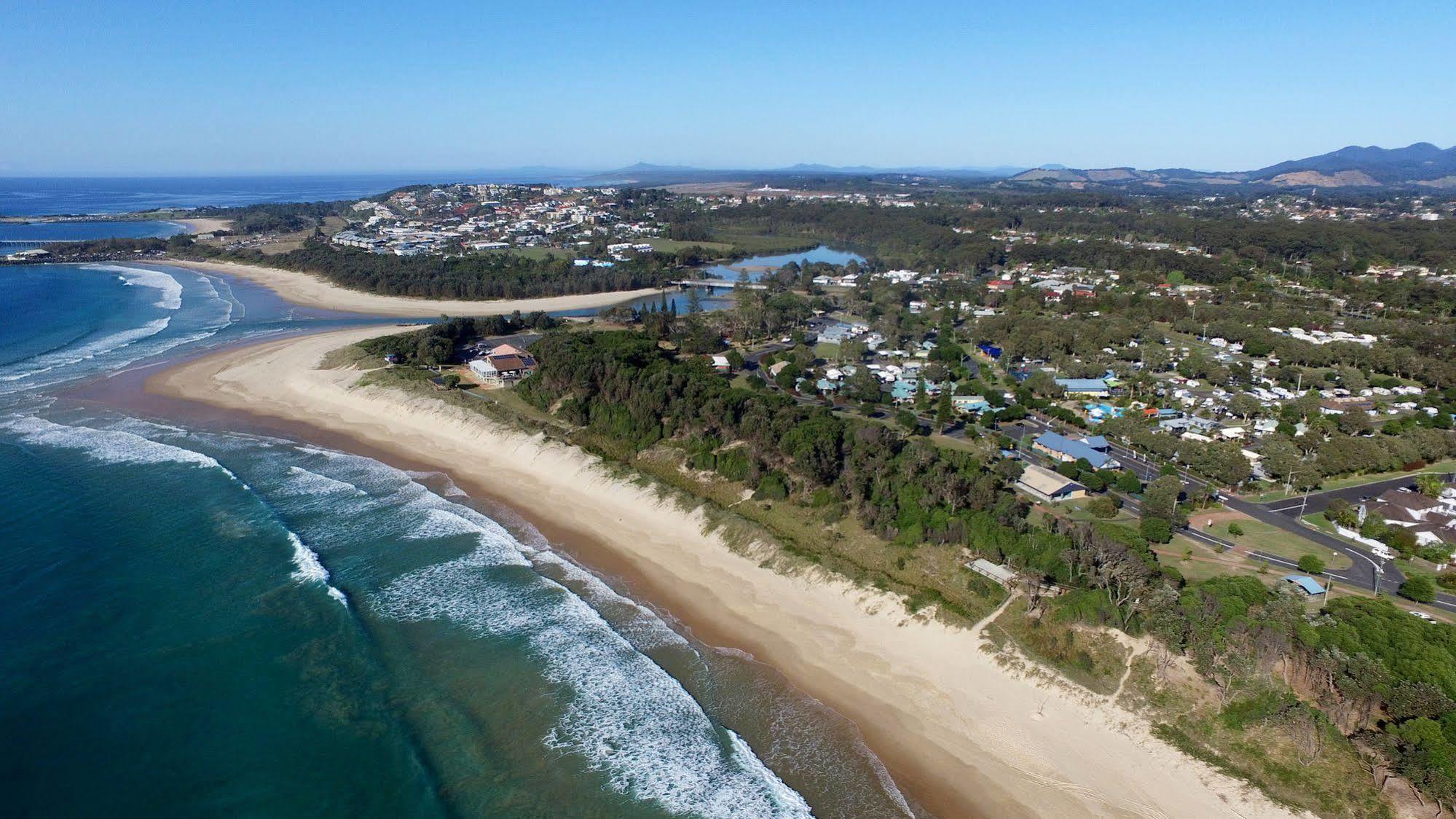 Surf Beach Motel Coffs Кофс Харбър Екстериор снимка