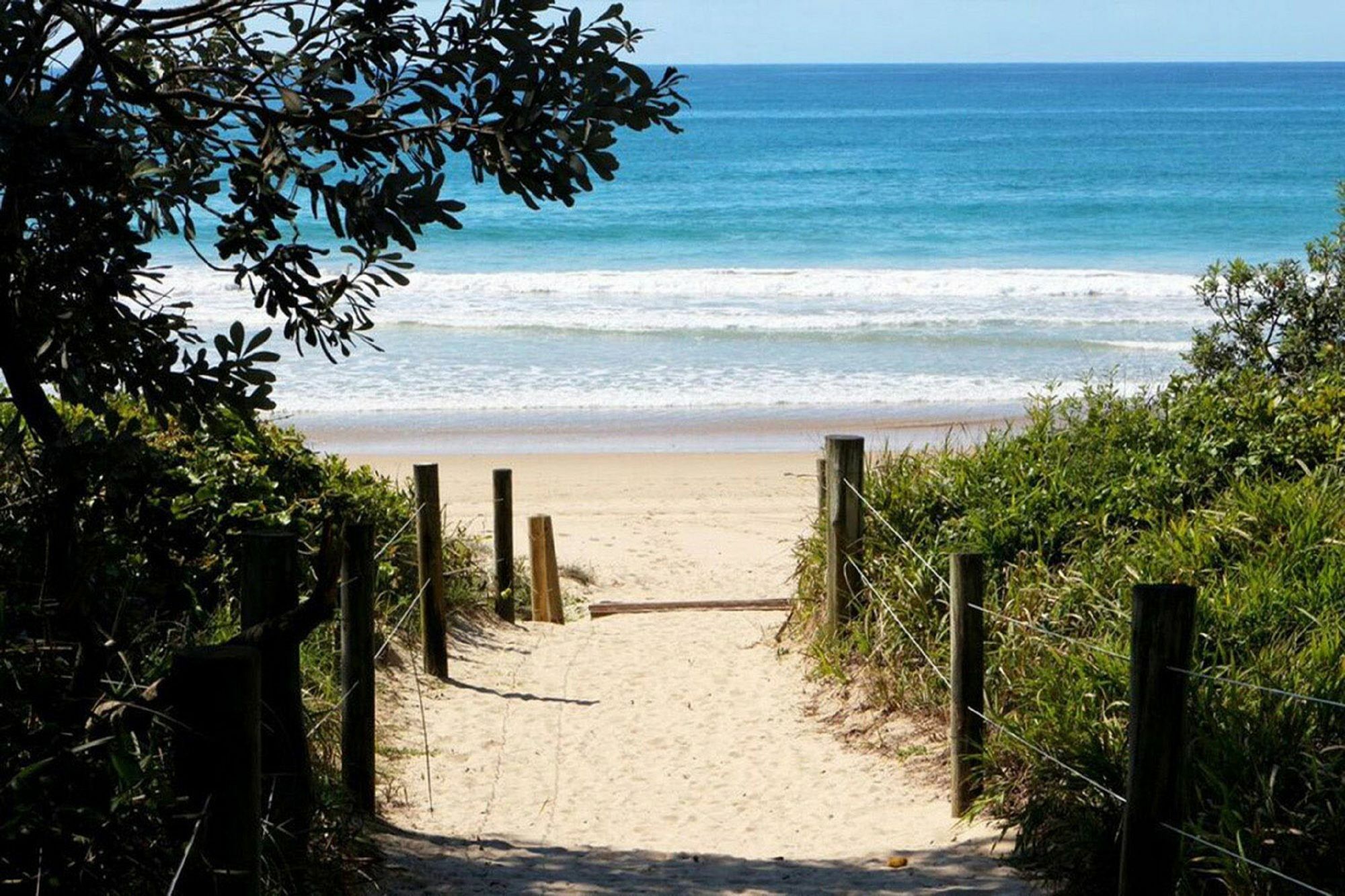 Surf Beach Motel Coffs Кофс Харбър Екстериор снимка